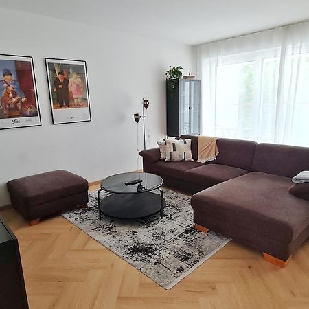 Beautiful New Apt In Old Town Near Train Station - Free Parking Bratislava Exterior foto