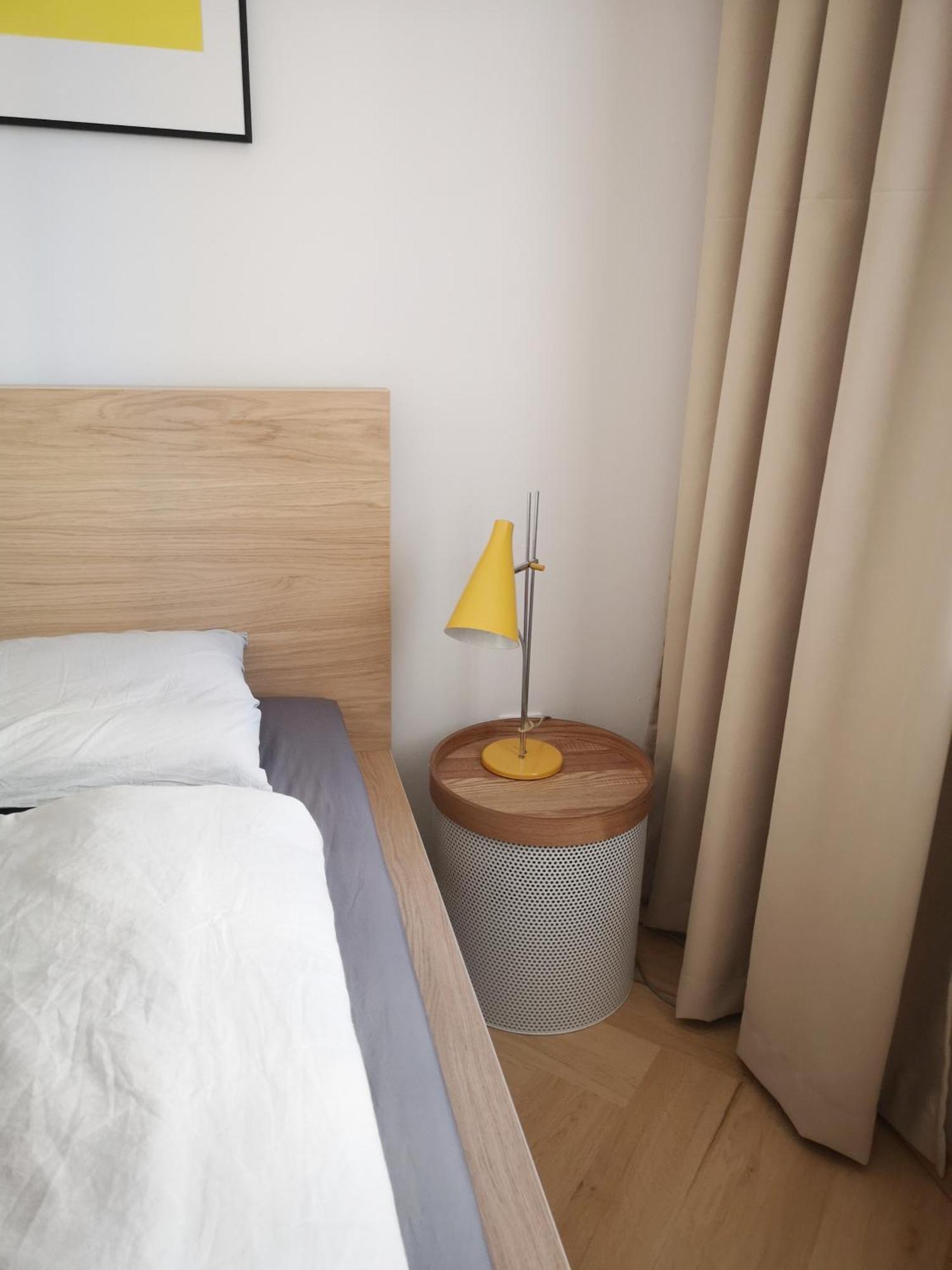 Beautiful New Apt In Old Town Near Train Station - Free Parking Bratislava Exterior foto