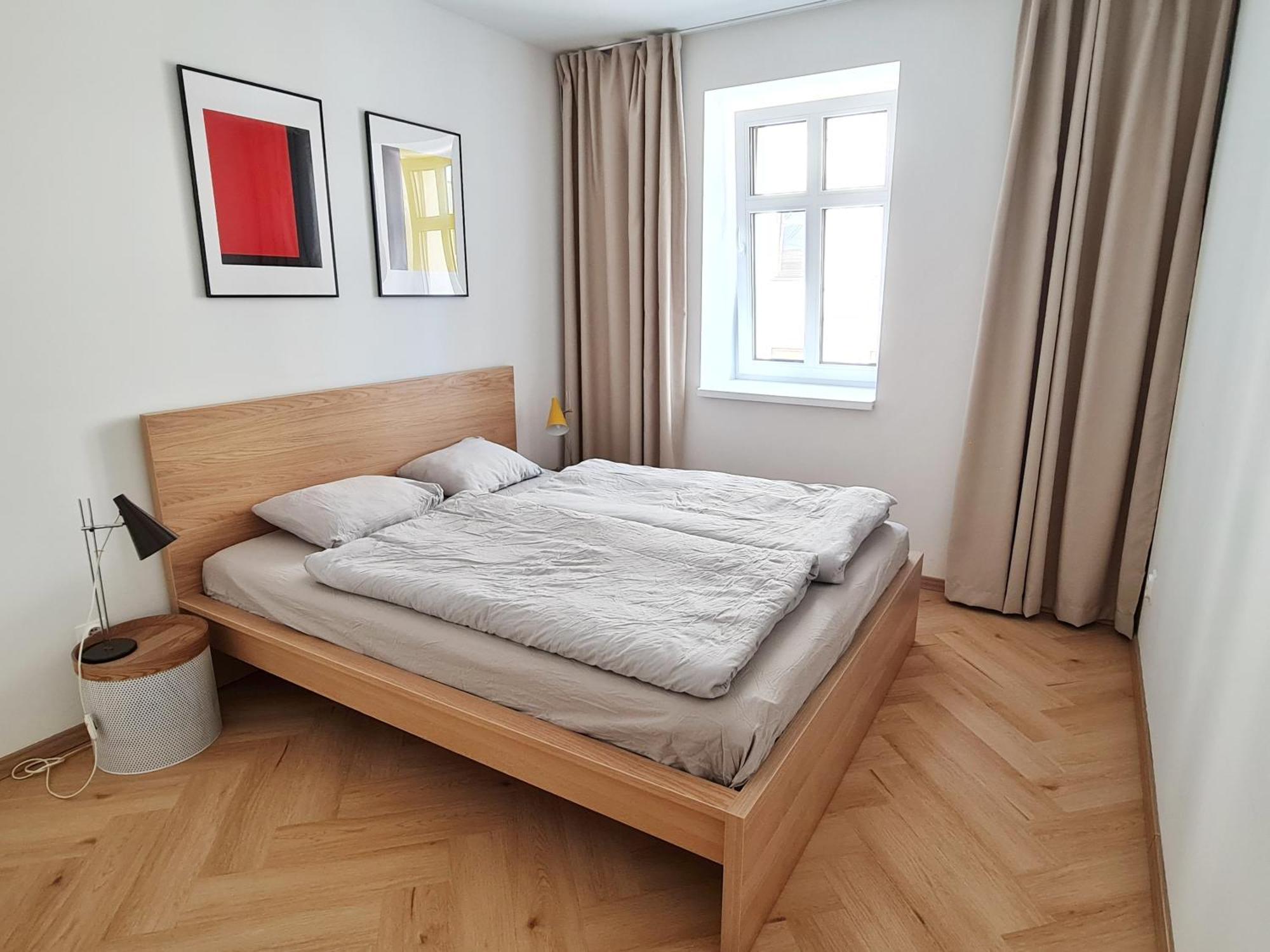 Beautiful New Apt In Old Town Near Train Station - Free Parking Bratislava Exterior foto
